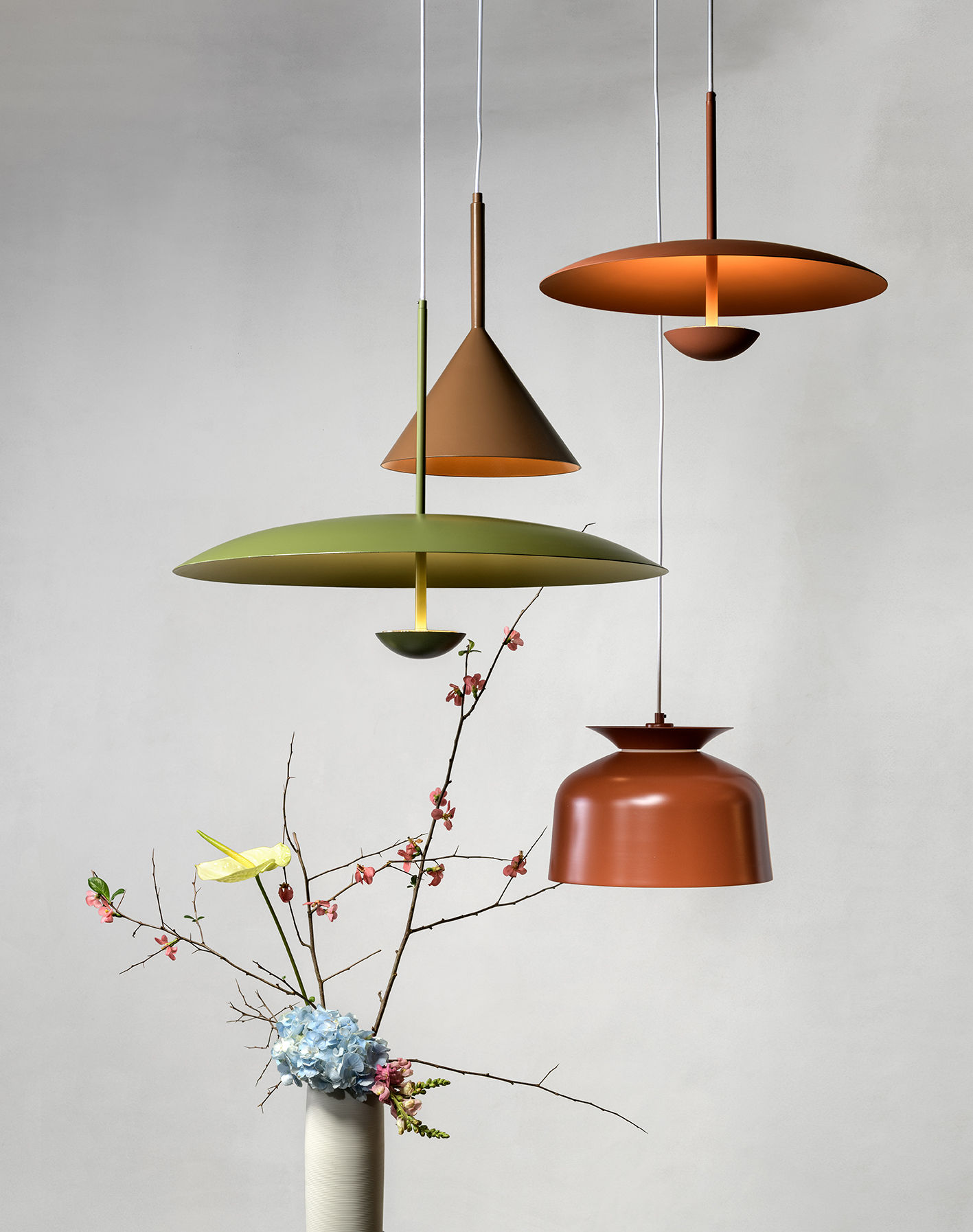 צילום אווירה של גופי תאורה מעוצבים 