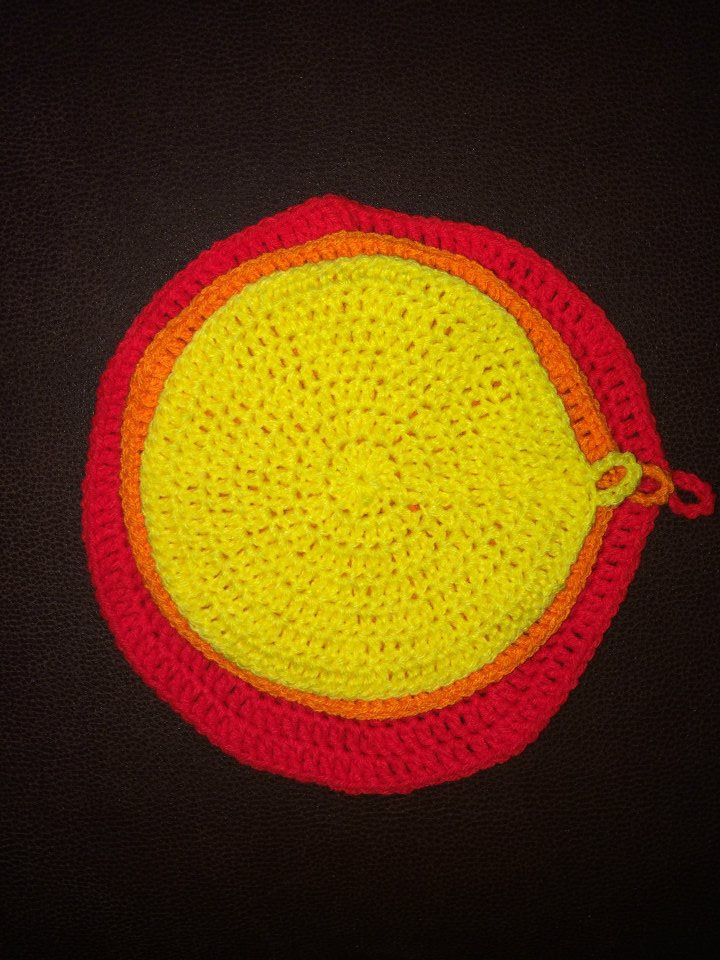 Thumbnail: Thin Yarn Hot Holder (aka Hot Pad)
