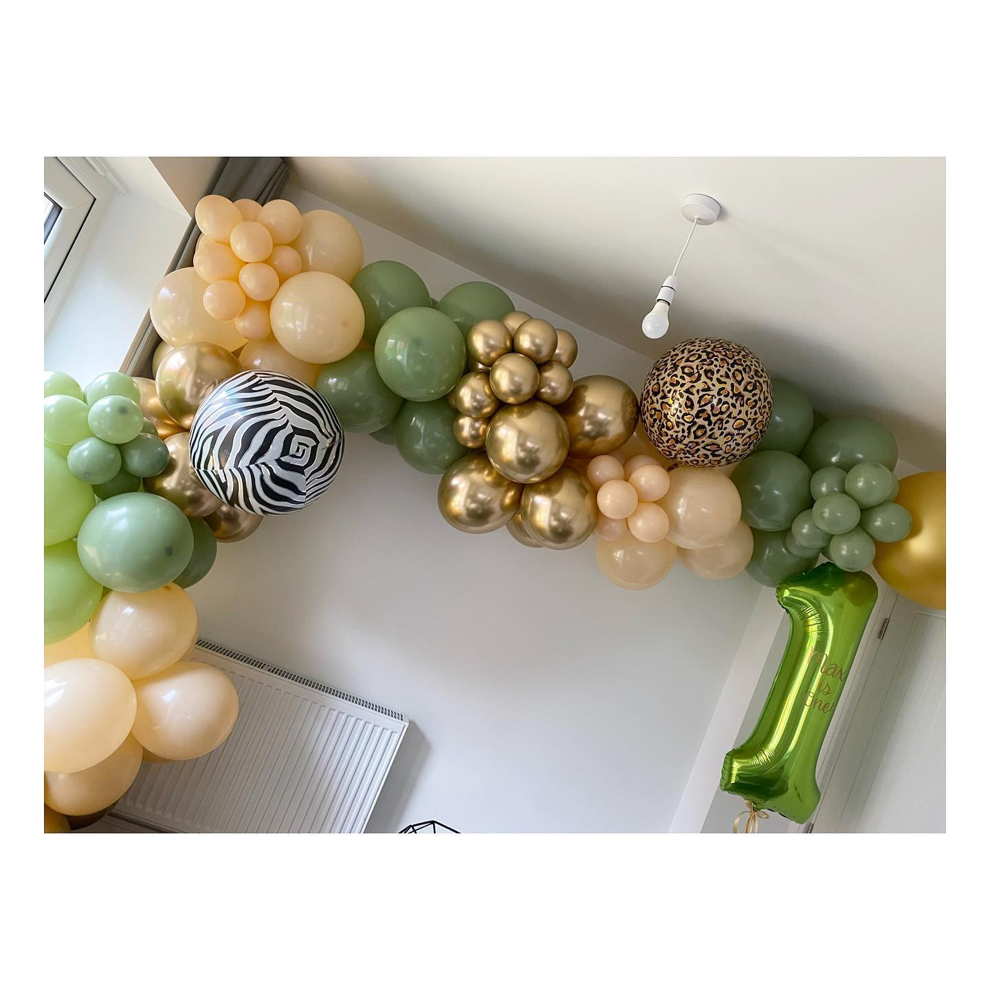 Balloon Garlands
