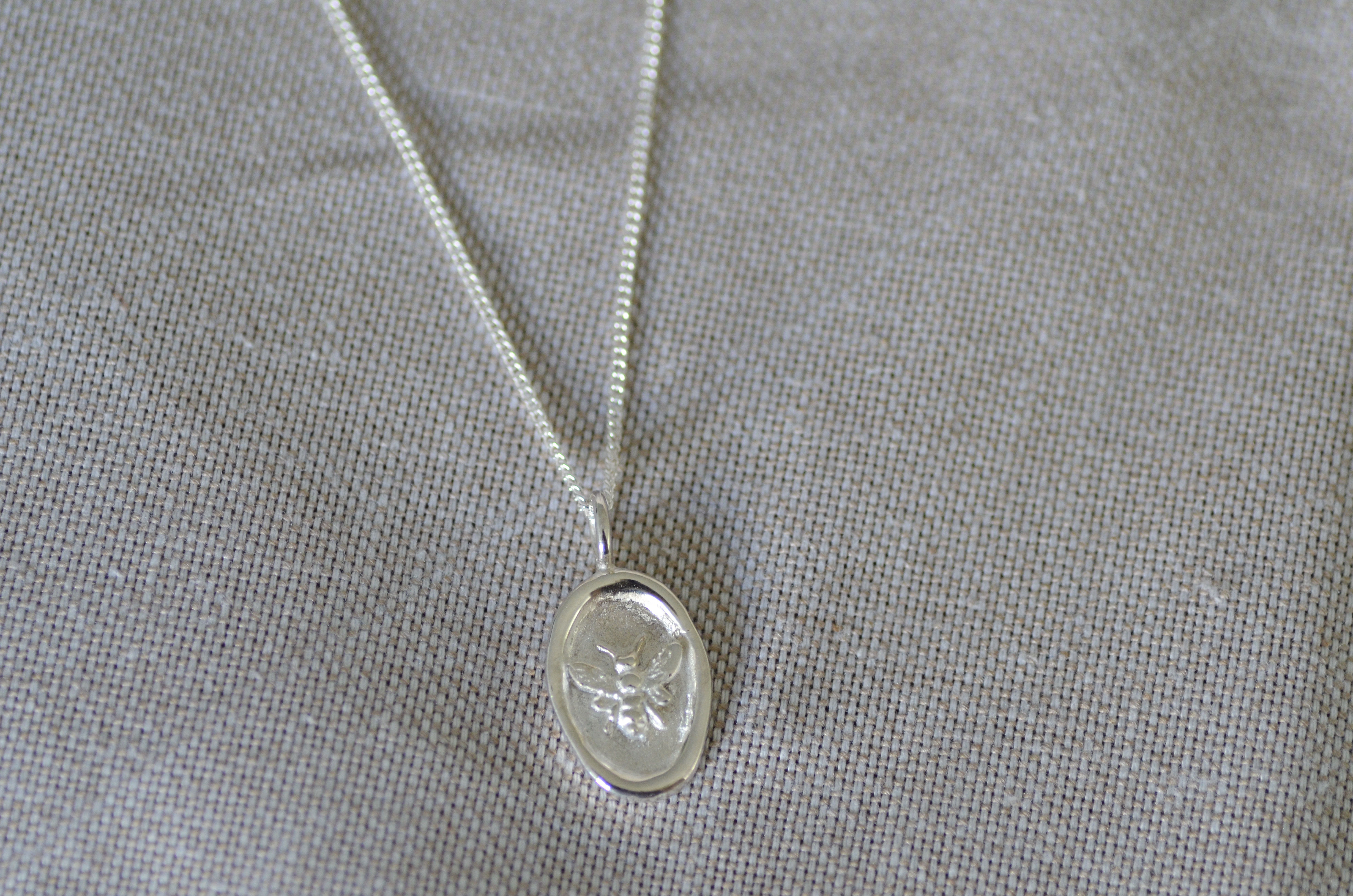 Bee Pendant Silver Large