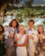 結婚式の家族の写真