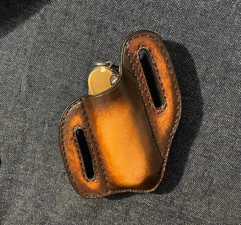 Miniature : Étui et couteau victorinox