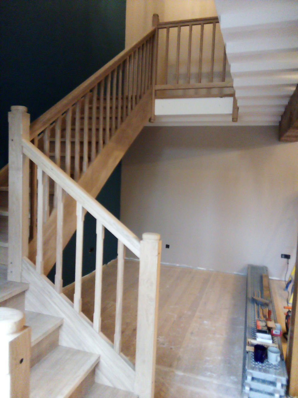 oak staircase with landing