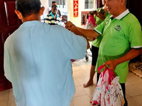 Malaysia, Narayana Seva at Perak Handicap Children’s Home by SSSGC Ipoh