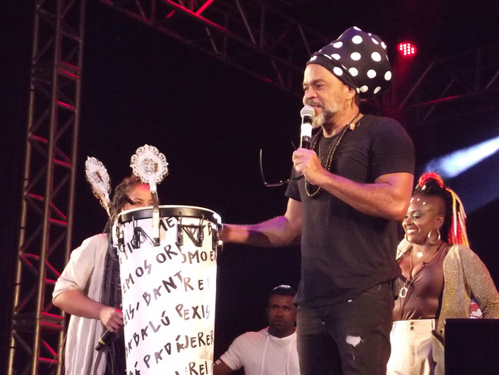 ''Carlinhos Brown entre outros artistas abriram a 12° Edição do Festival do Chocolate em Rib
