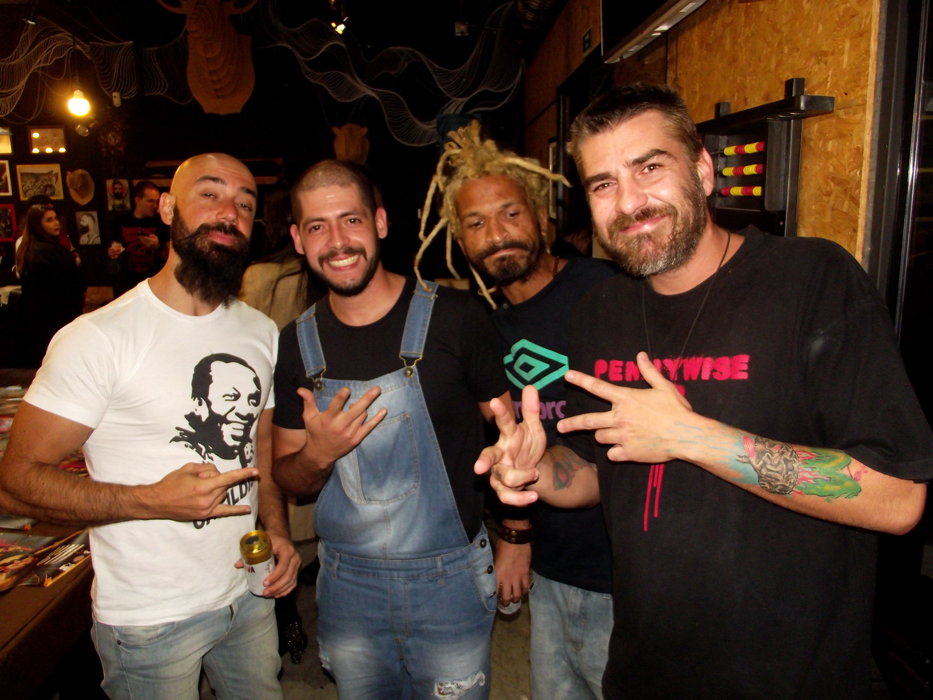 Festa de Lançamento da banda La Raza