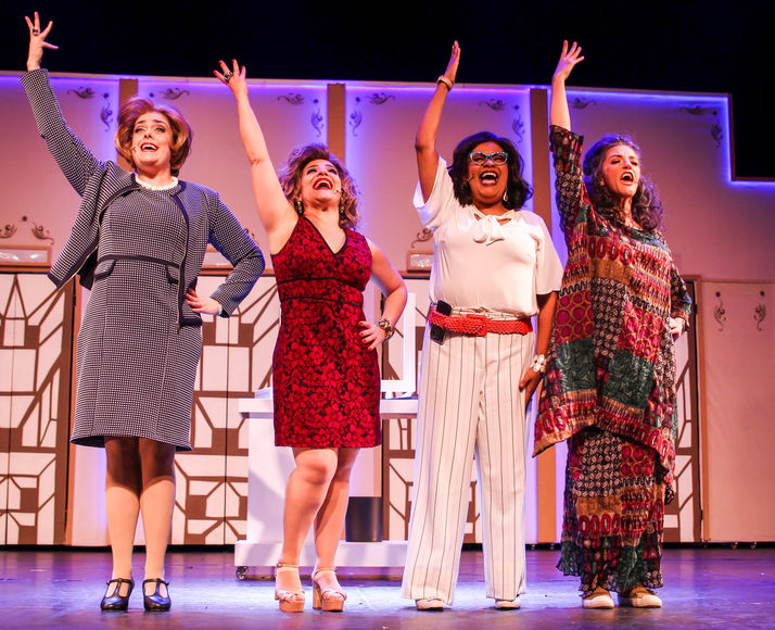 ''Menopausa o Musical,dialoga com bom humor sobre a relação da mulher com sua idade e sexual