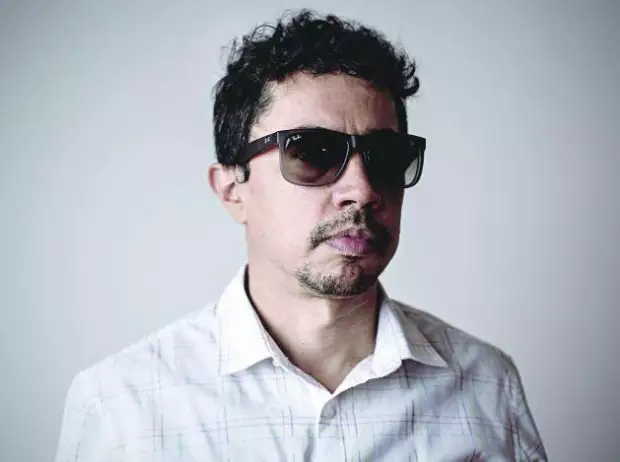 ''Pupillo da banda Nação Zumbi lança o projeto solo SONORADO''