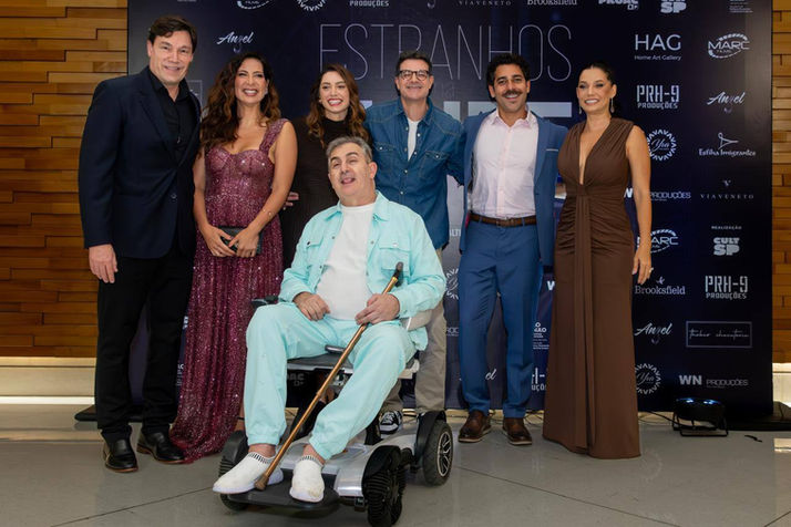 'Famosos prestigiam noite de Pré-estreia de “Estranhos na Noite” no Cinemark Iguatemi ''