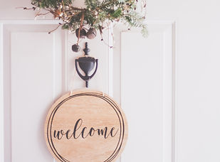 ALLOW PEOPLE TO SIGN UP FOR YOUR NEWSLETTER, DISCOUNT INFORMATION OR TO SIMPLY STAY IN THE KNOW.
