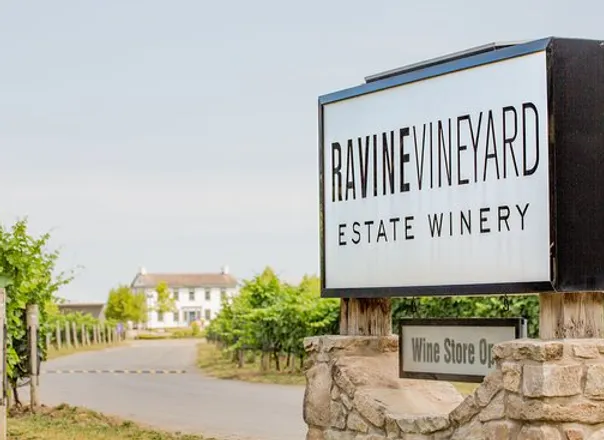 ravine-vineyard-estate.webp