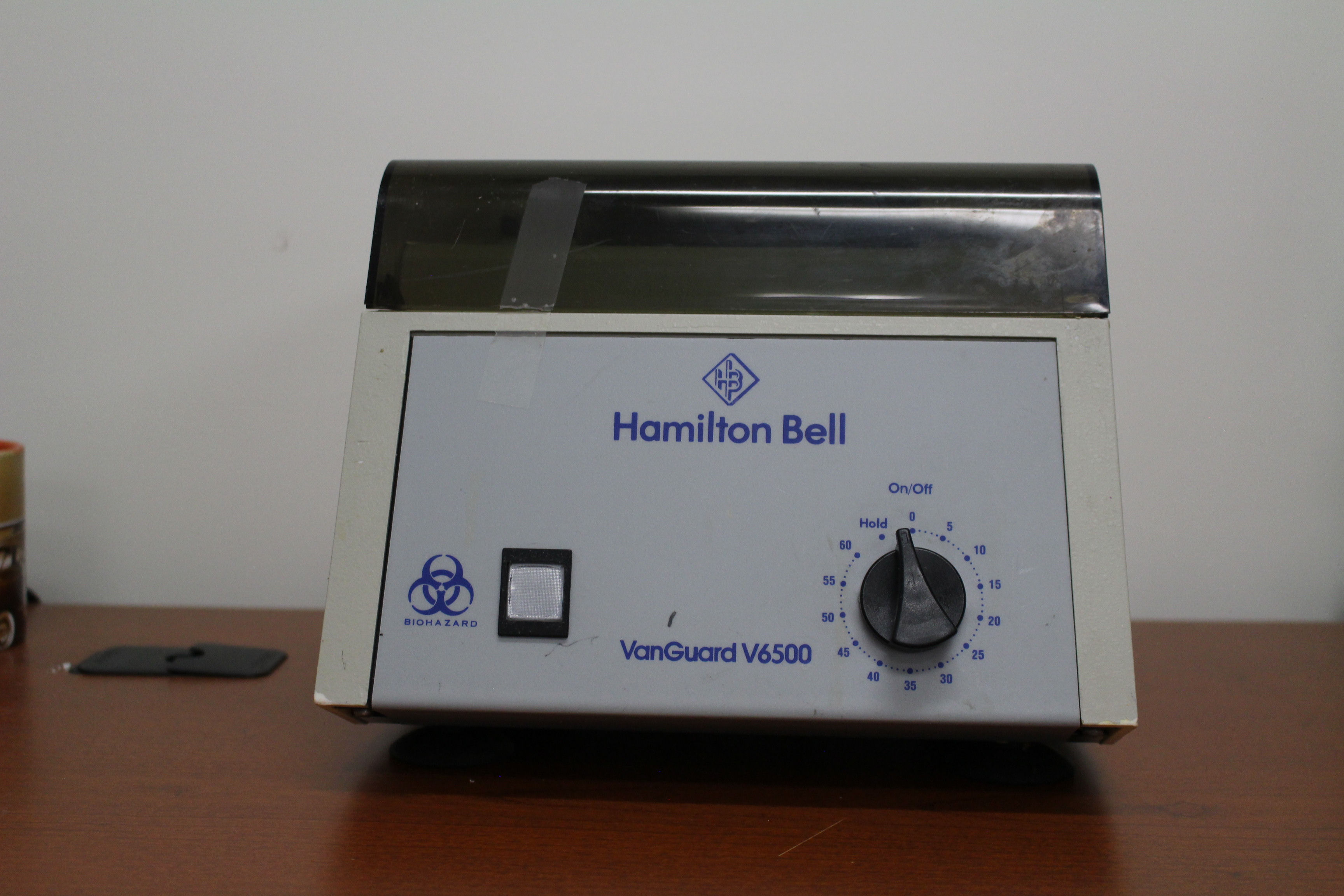 Hamilton Bell Vanguard V6500 Centrifuge