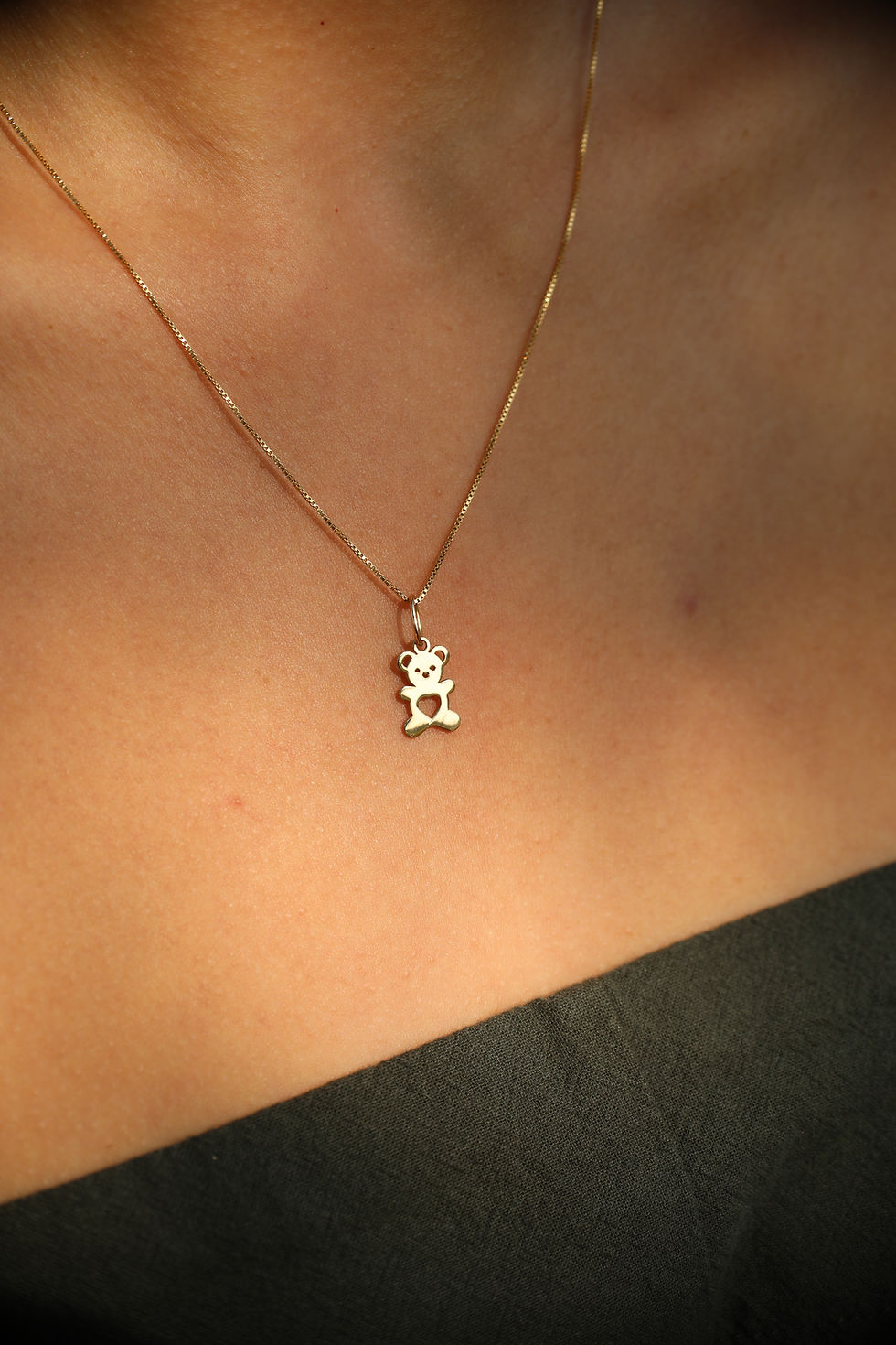 Thumbnail: Teddy Glow Pendant