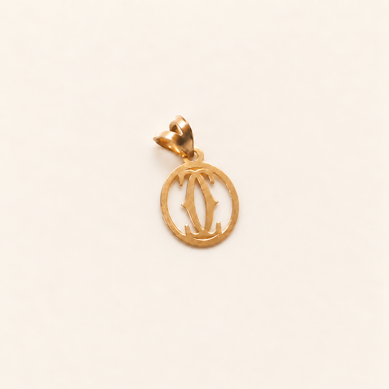 Custom 18K gold jewelry by Glowd Studio featuring fine details like diamonds, yellow sapphire, pearls, agate, jade, turquoise