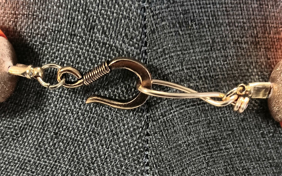Thumbnail: Gold plated hook and eye clasp