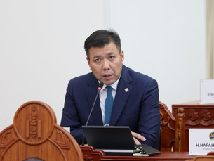 "Л.Оюун-Эрдэнийн бүлэглэлтэй холбоотой олон асуудлыг хууль хяналтын байгууллага идэвхтэй шалгаж байгаа"