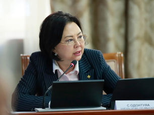 УИХ-ын гишүүн С.Одонтуяа: Эрүүл мэндийн даатгалын газрыг яаралтай ЭМЯ-ны харьяаллаас гаргах тогтоолын төсөл өргөн барьсан