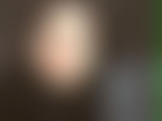 Resistir lo que quieres hacer en la vida, es alargar el camino para llegar a ello.