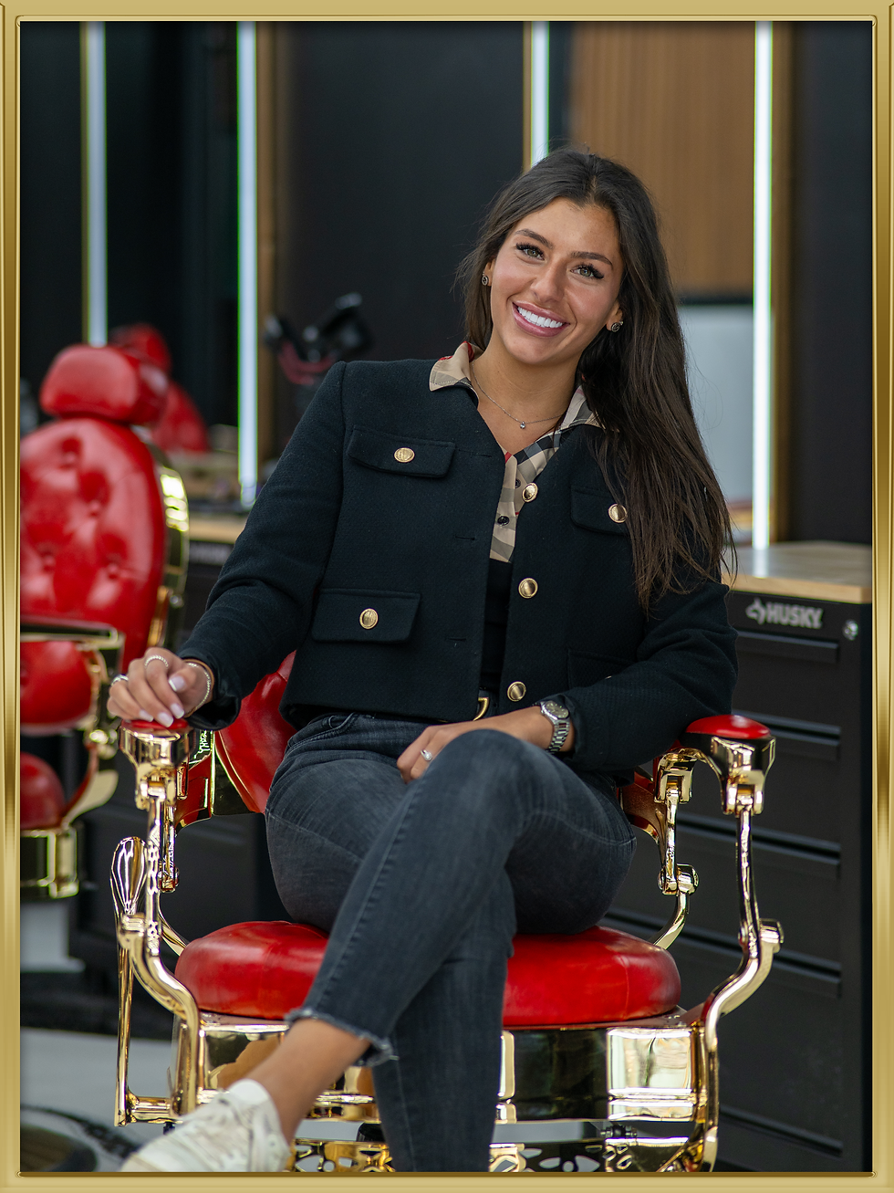 Marianna Portrait 2.png