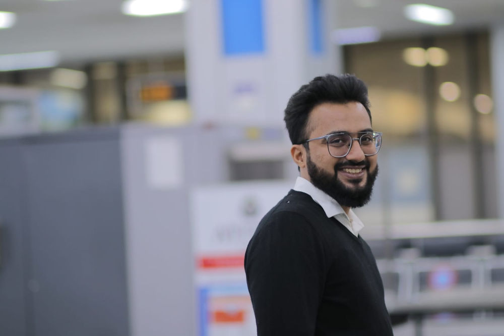 Amir Aghadi - young Edupreneur from Surat, making a mark in the Design field. Amir Aghadi - young Edupreneur from Surat, making a mark in the Design field.