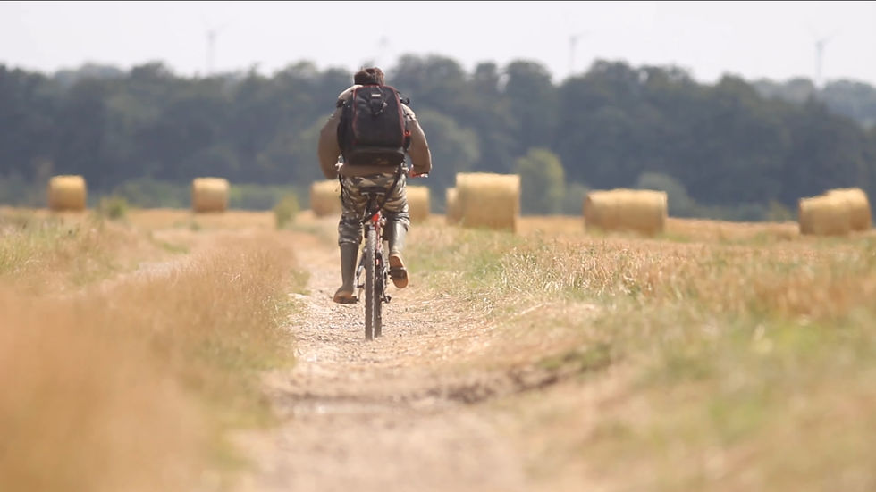 Capture d’écran 2025-12-14 204317_edited.jpg