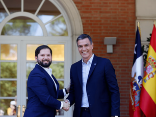 Presidente Boric y Sánchez comparten visión sobre el cambio climático y la condena a Putin