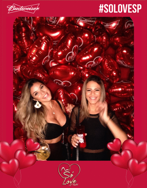 GifBooth.gif