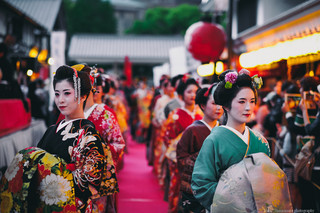 花魁道中 Yuki Shimomura