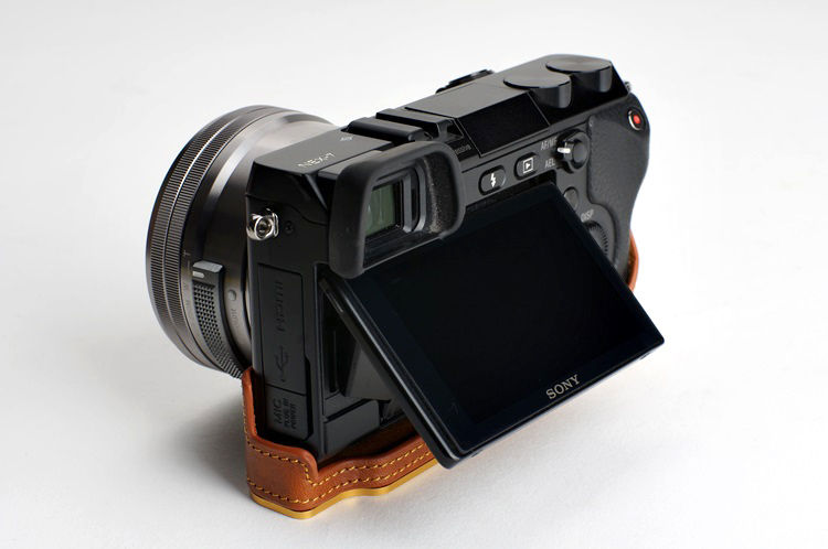 Thumbnail: SONY NEX7