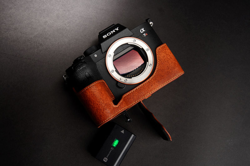 專利開底設計，方便更換電池