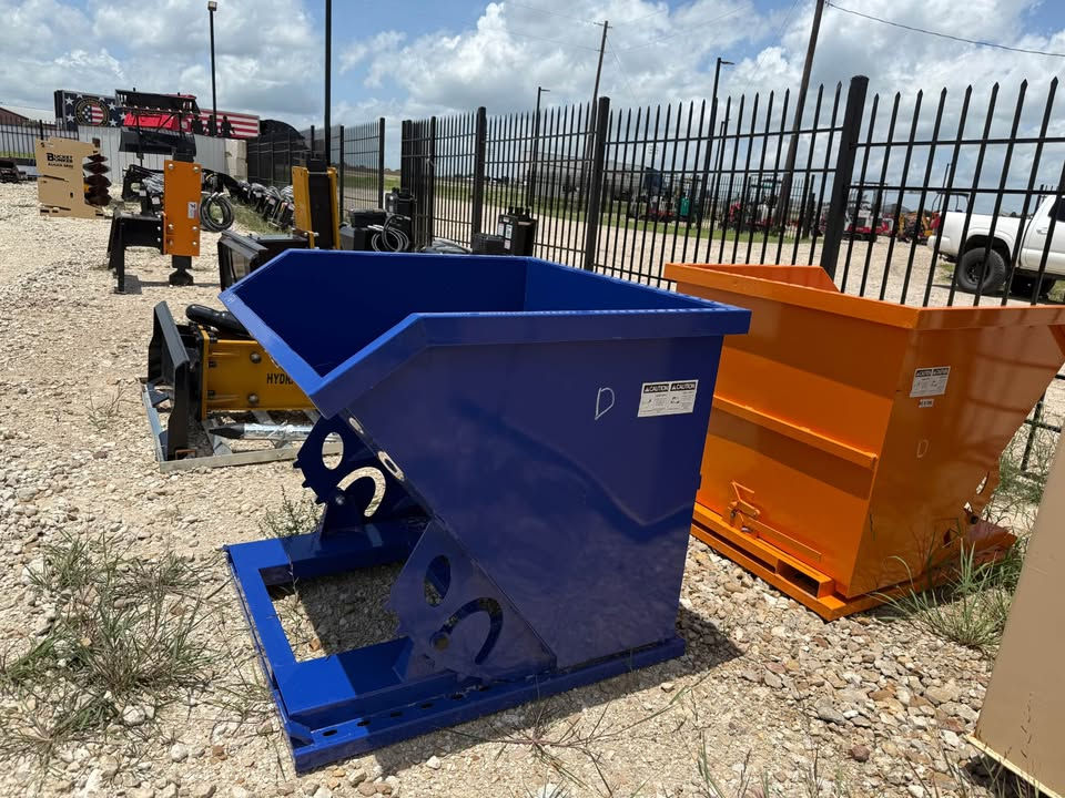 Thumbnail: 1 YARD SELF DUMPING HOPPER'S WITH FORK POCKETS