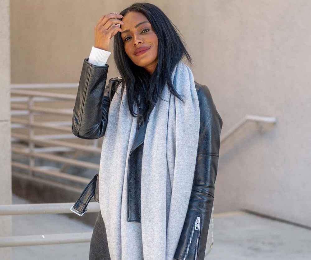 Best Cashmere Travel Wraps for Women