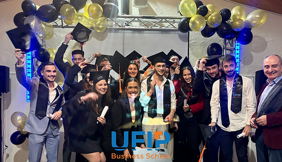 Business School remise de diplome (2).png