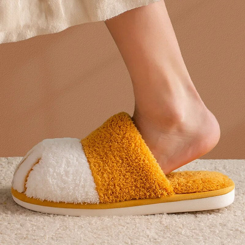 Thumbnail: Winter Cat Paws Plush Slippers