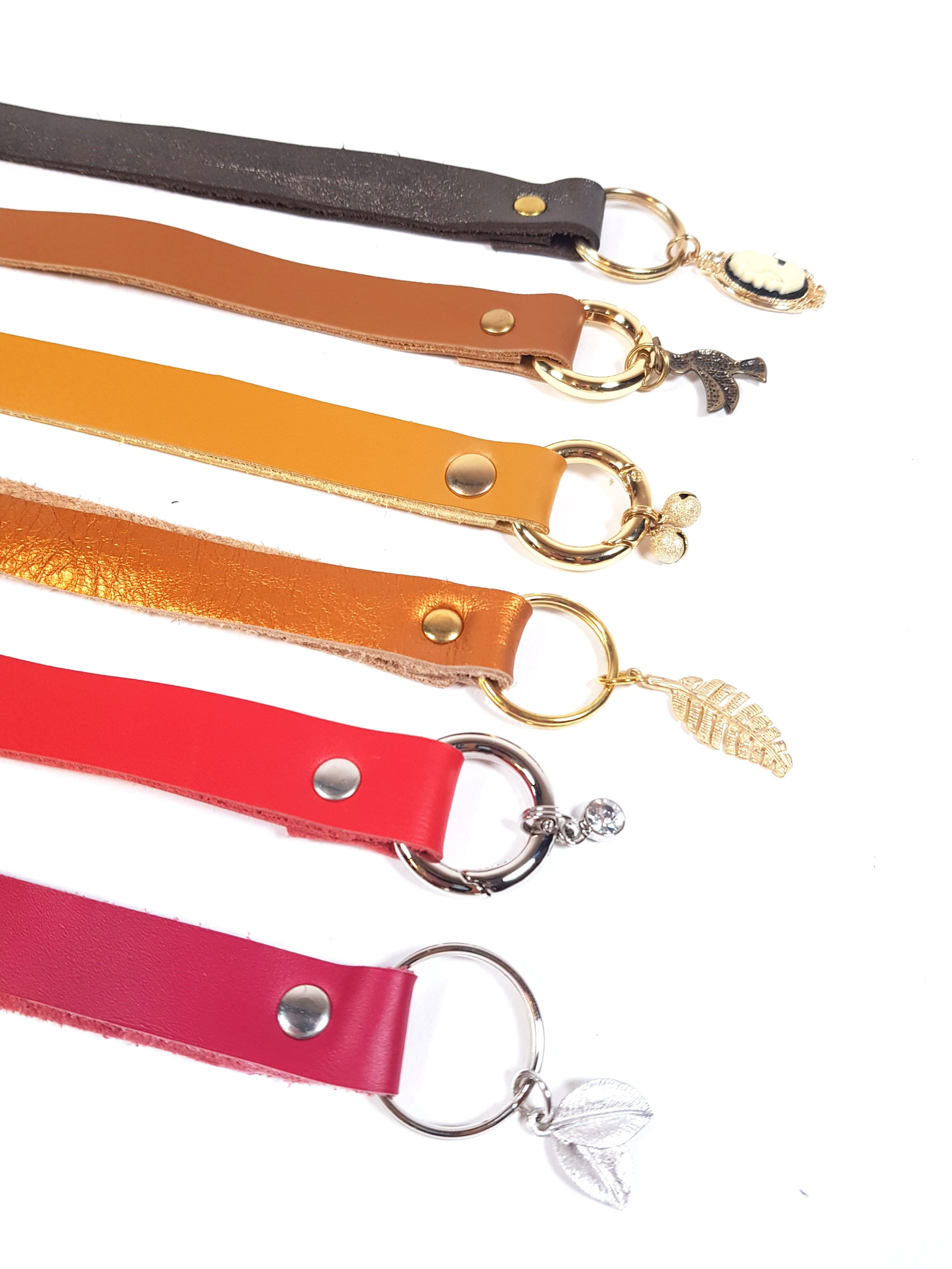 "Schlüsselbänder lang schmal"