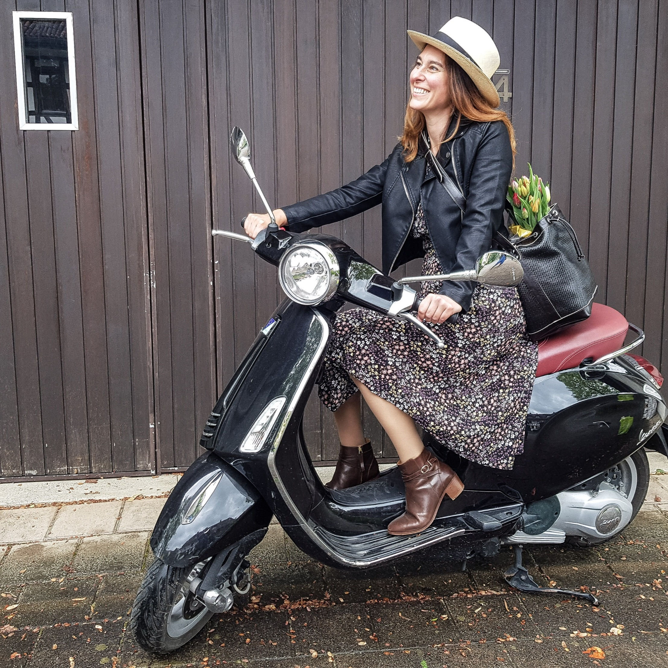 "Bucket Bags" mit Ledergeflecht