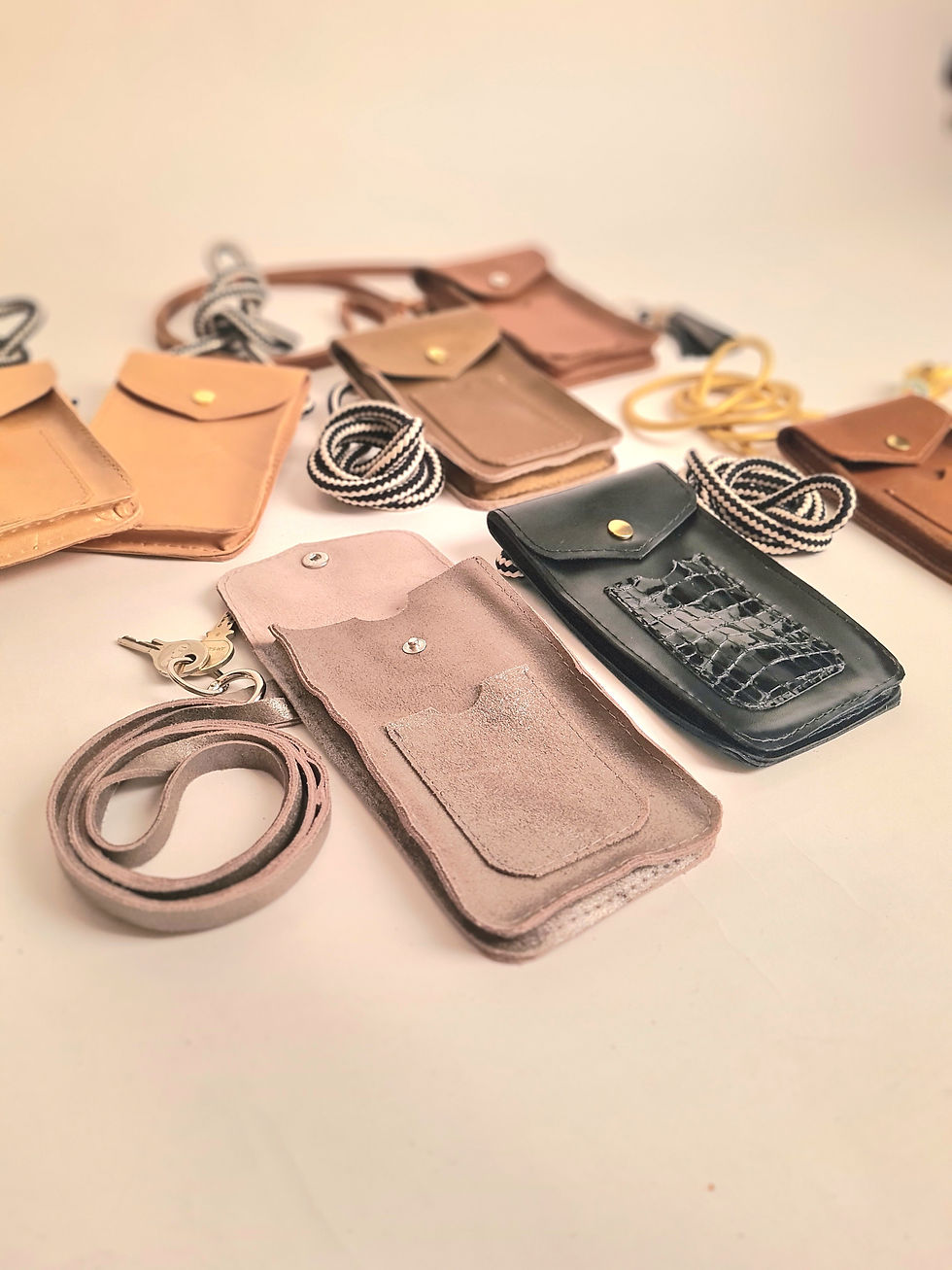 Miniaturbild: "Mini" Handytäschchen