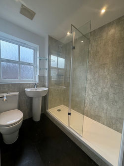 48 Douglas new bathroom