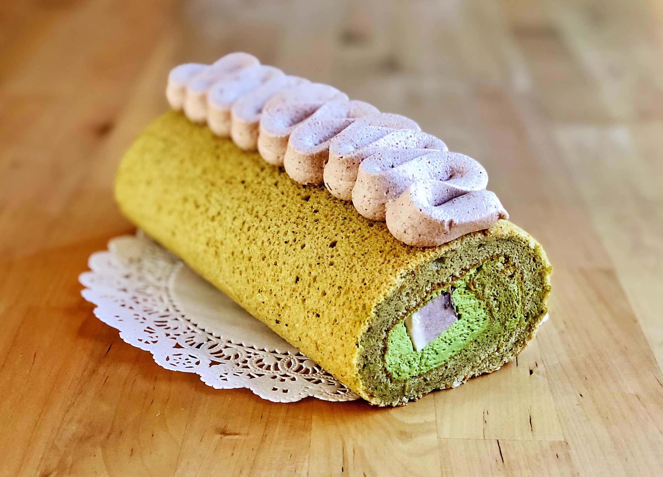 Matcha Soufflé Cake Roll
