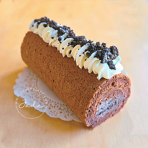 Salted Cookie and Cream Soufflé Cake Roll