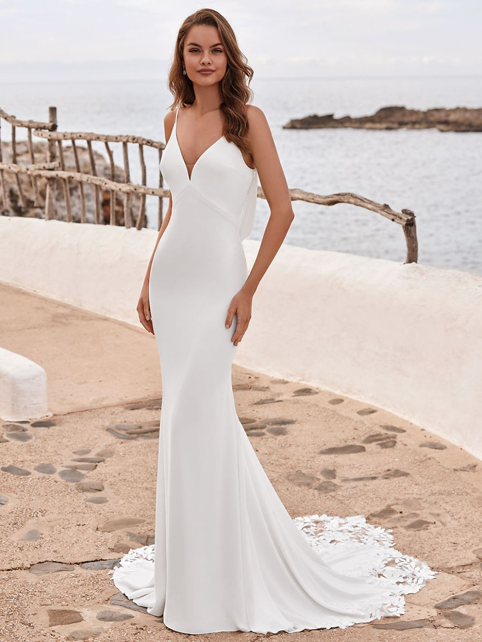 Front view of Doreen