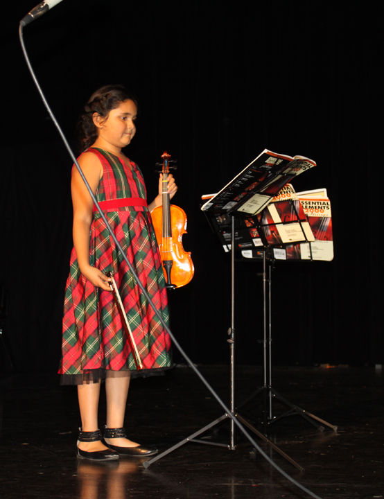 Tuning_Sounds_Christmas_Recital_16