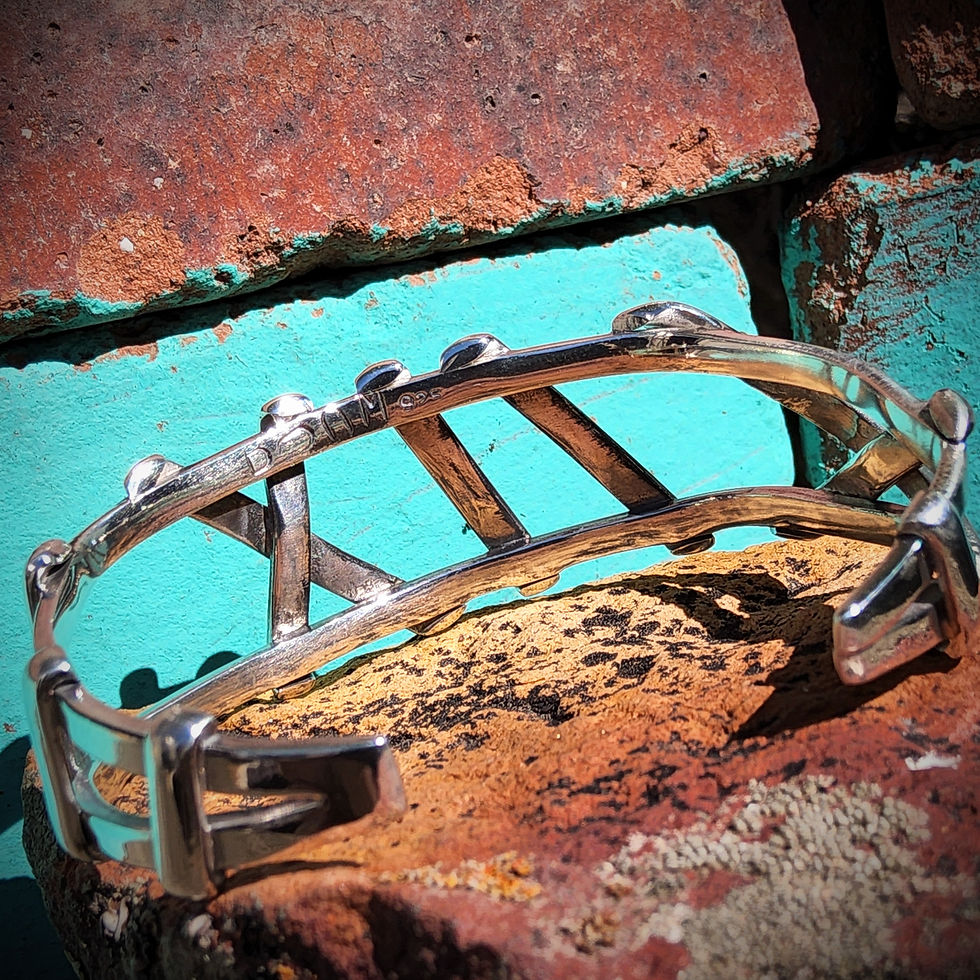 Thumbnail: xinnia (sterling silver)
