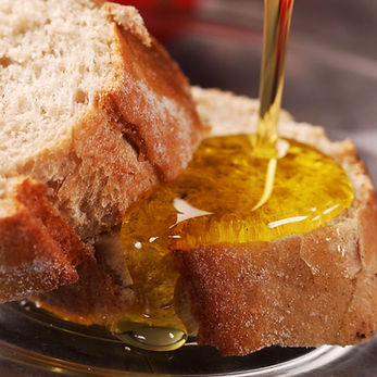 huile d'olive sur du pain