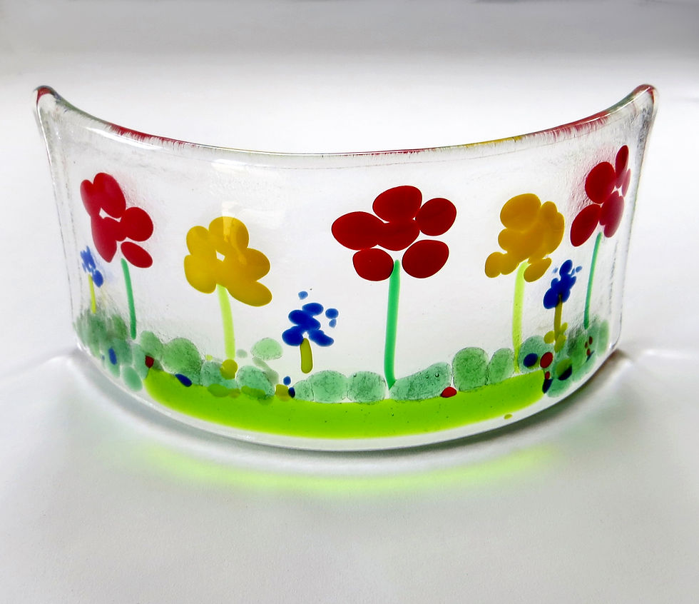 Thumbnail: Short fused glass workshop Lake District, RD Glass