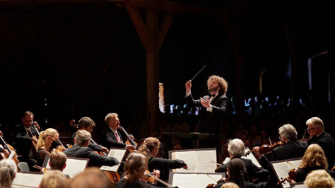 Տաղանդաւոր ջութակահար եւ խմբավար Էմանուէլ Ճգնաւորեան