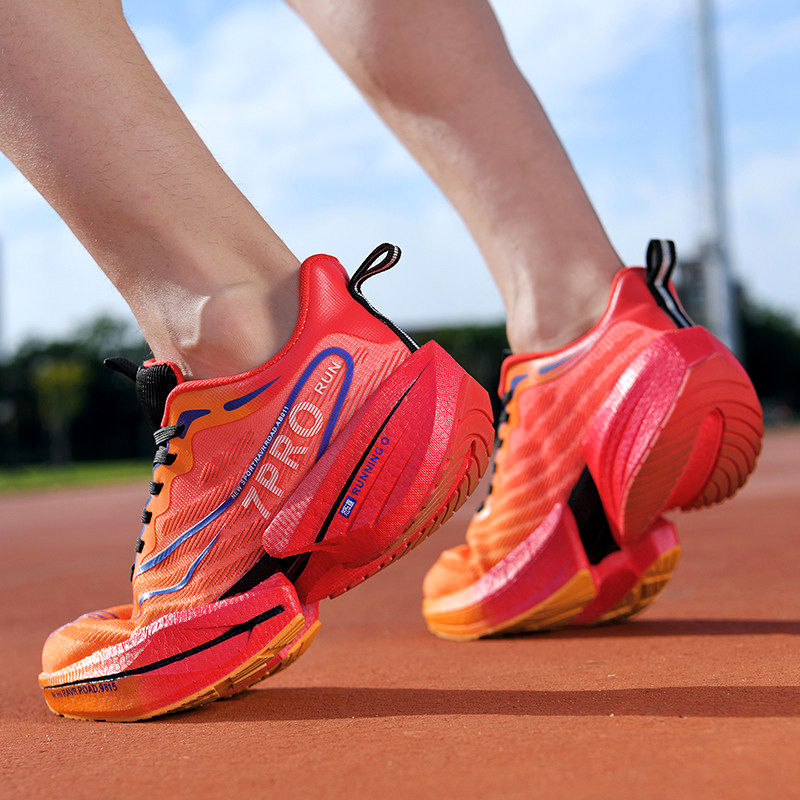 Thumbnail: New Men's Carbon Plate Sneakers Outdoor Soft Sole Mesh Sports Shoes Running Shoe