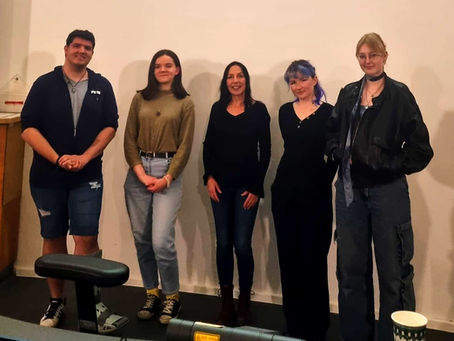 Lesung mit Manu Wicher - 24.04.2025