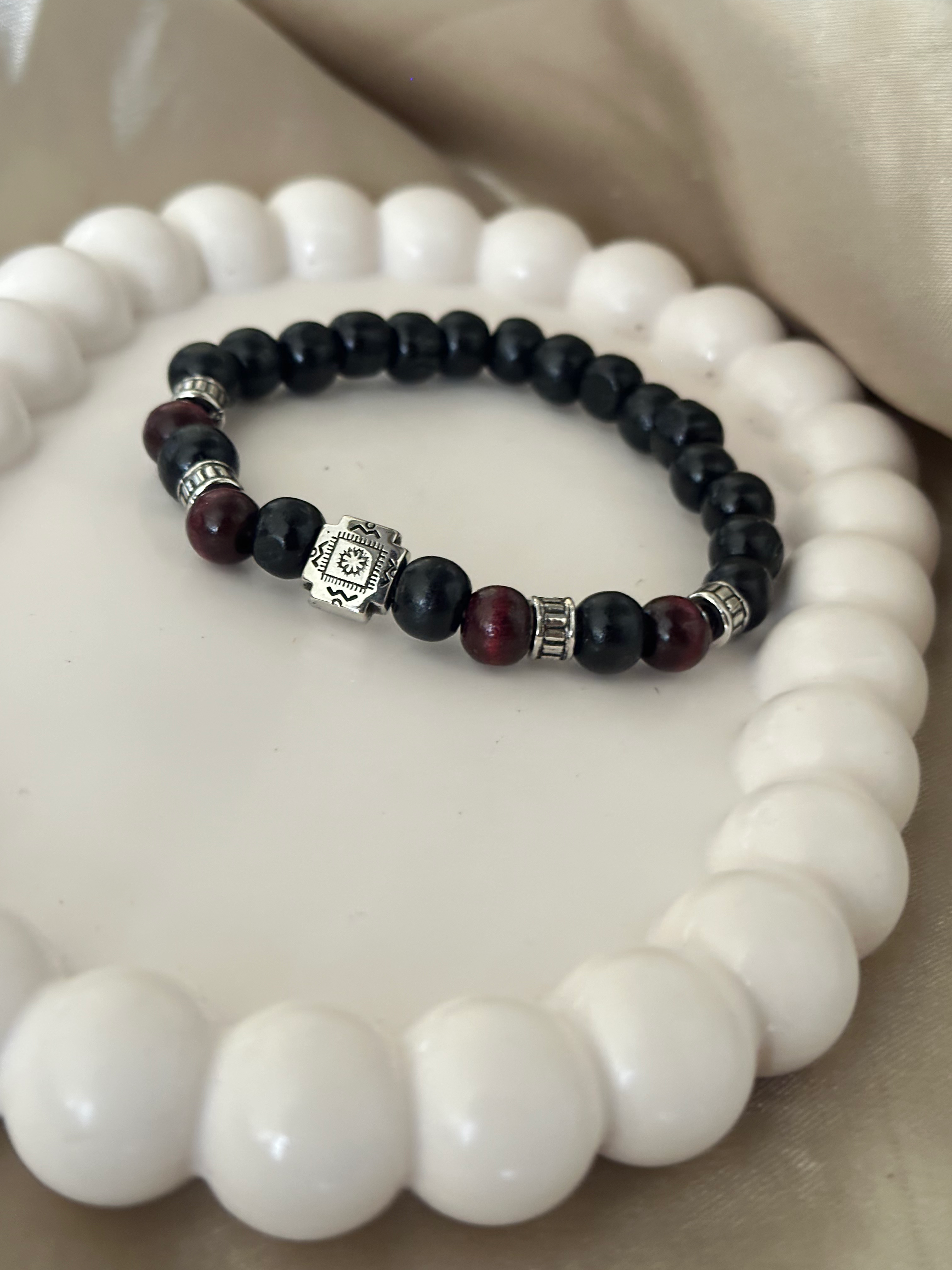 Onyx Line Bracelet