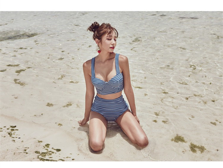 Thumbnail: Blue Gingham Cutie Delight Underwire Push Up Swimwear